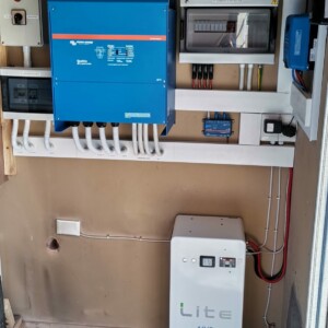 Victron 15KW Quattro 3 Victron 15KW Quattro 3